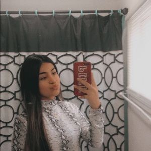 Meet your Posher, Marisol